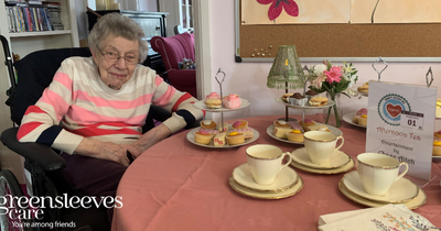 Gloucester House promotes dignity in care with “Digni-Tea”