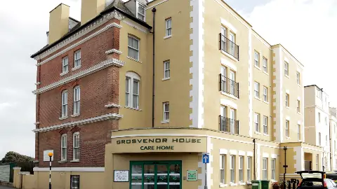 Grosvenor House in St Leonards-on-Sea, Hastings TN38 0AE