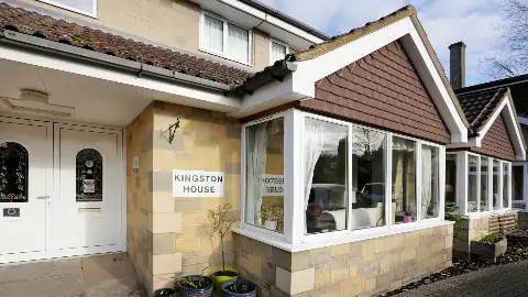 Kingston House in Calne, Wiltshire SN11 9NP